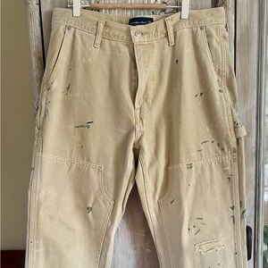 Abercrombie & Fitch Tan Painter Cargo Pants with Paint Splatter